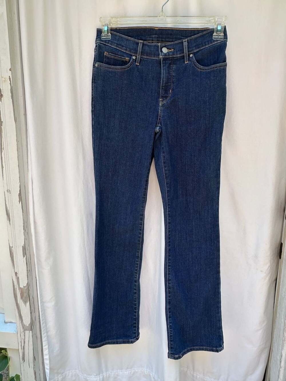 Levi's Women's Classic Bootcut Dark Wash Stretch Jeans w27/L30